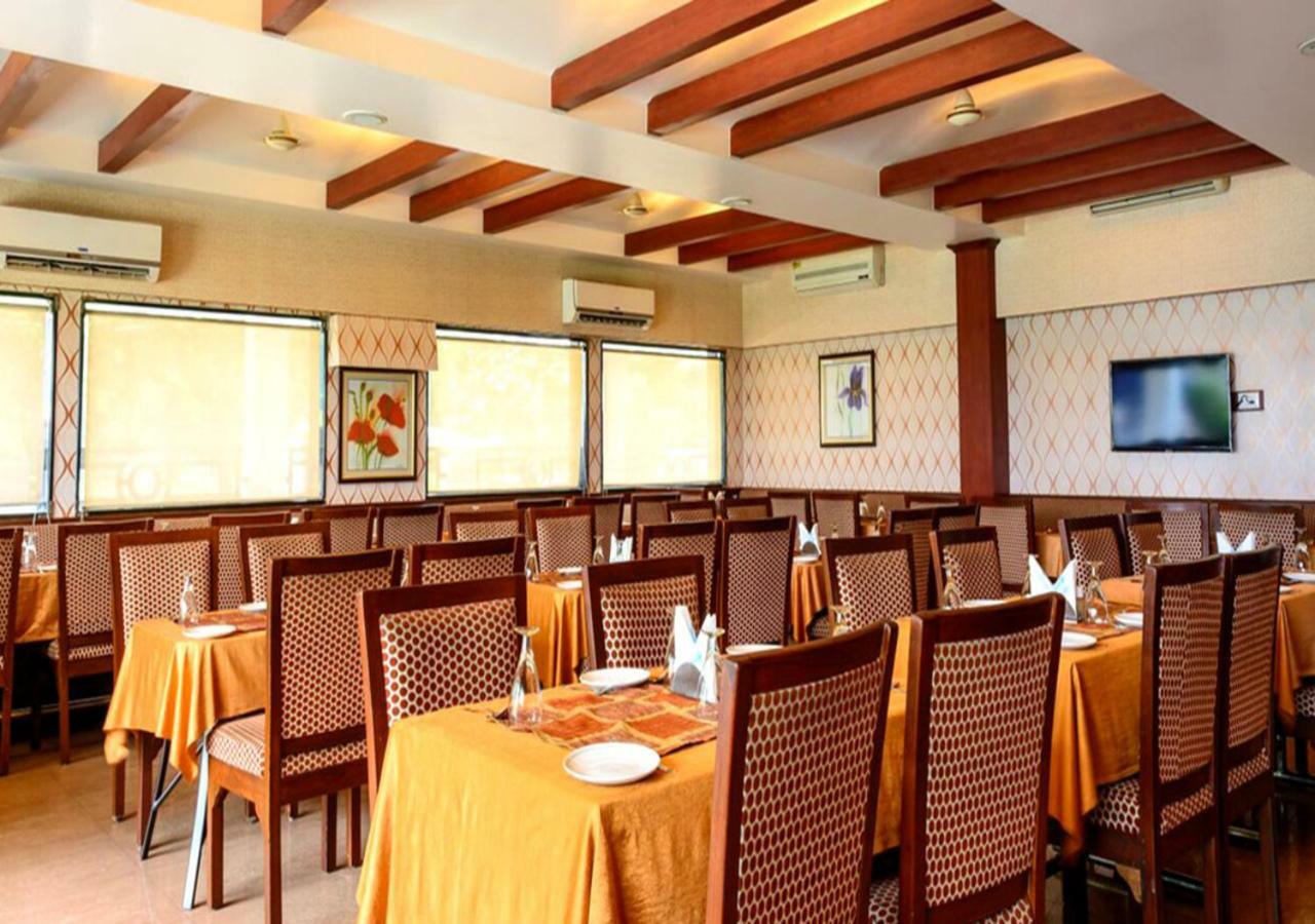 บลู ไดมอนด์ เดอะ โฮเต็ล Hotel Korba ภายนอก รูปภาพ