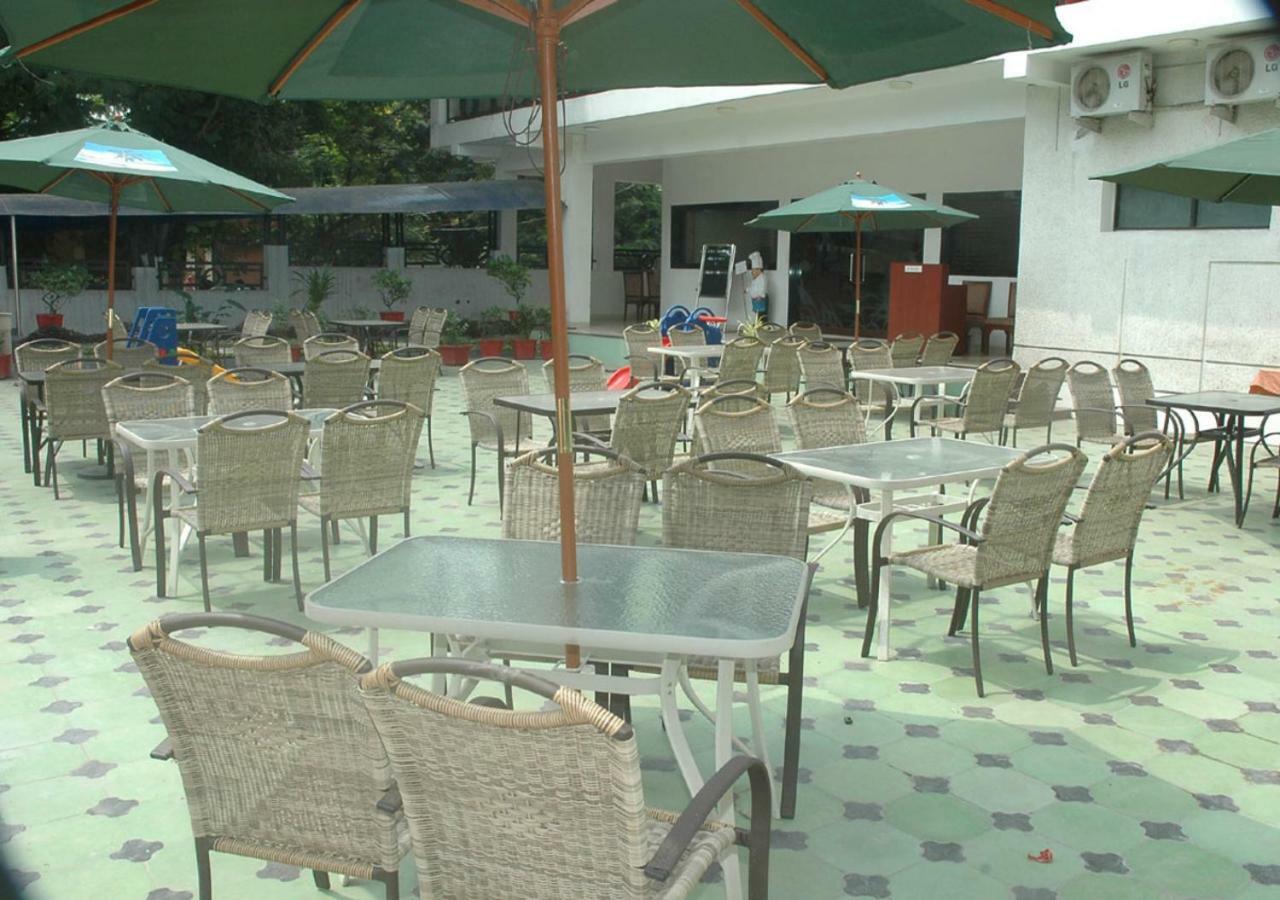 บลู ไดมอนด์ เดอะ โฮเต็ล Hotel Korba ภายนอก รูปภาพ