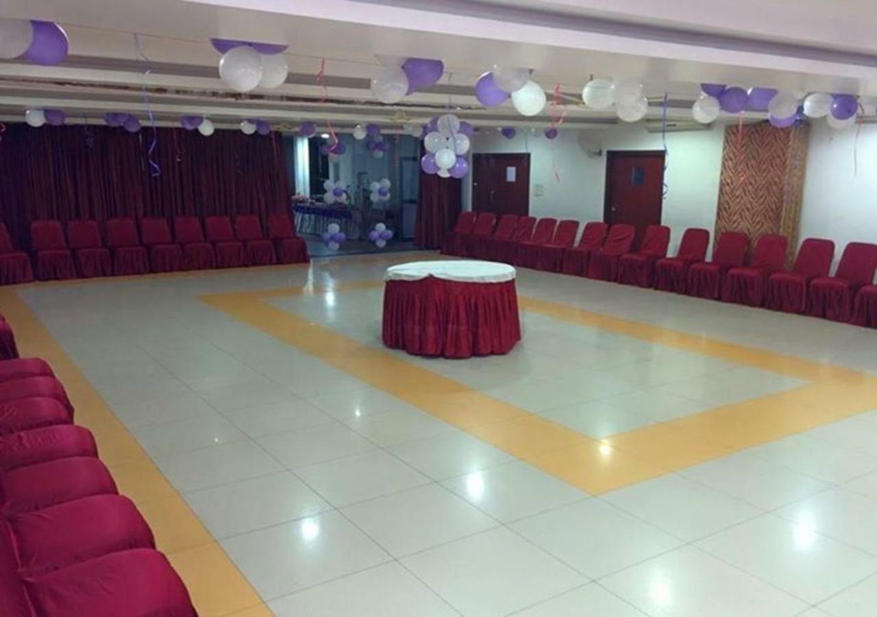 บลู ไดมอนด์ เดอะ โฮเต็ล Hotel Korba ภายนอก รูปภาพ