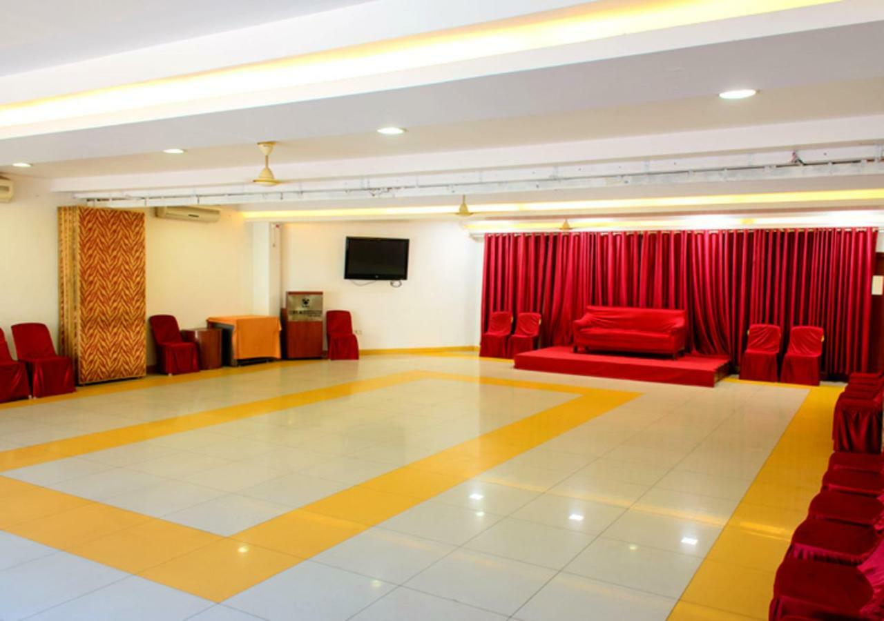 บลู ไดมอนด์ เดอะ โฮเต็ล Hotel Korba ภายนอก รูปภาพ
